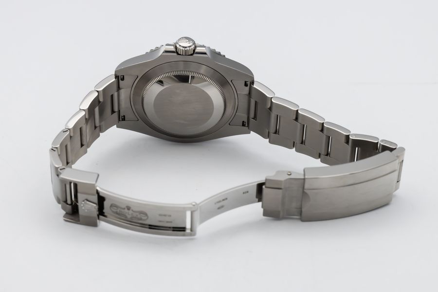 Rolex Submariner 126610 LN